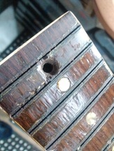 Orificio en diapasón - Restauración Guitarra Gibson SG