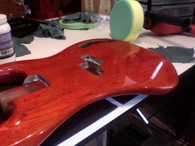 Pintura de Guitarras y Bajos - Squier P Bass Entintado