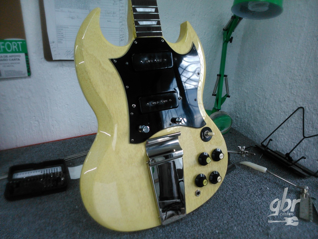 Gibson SG Special - Completa